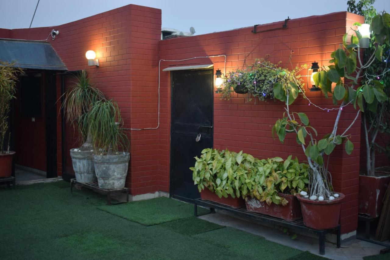 Bunkmates Hostel New Delhi Exterior photo