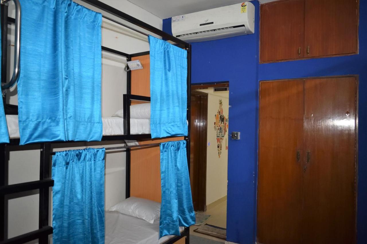 Bunkmates Hostel New Delhi Exterior photo