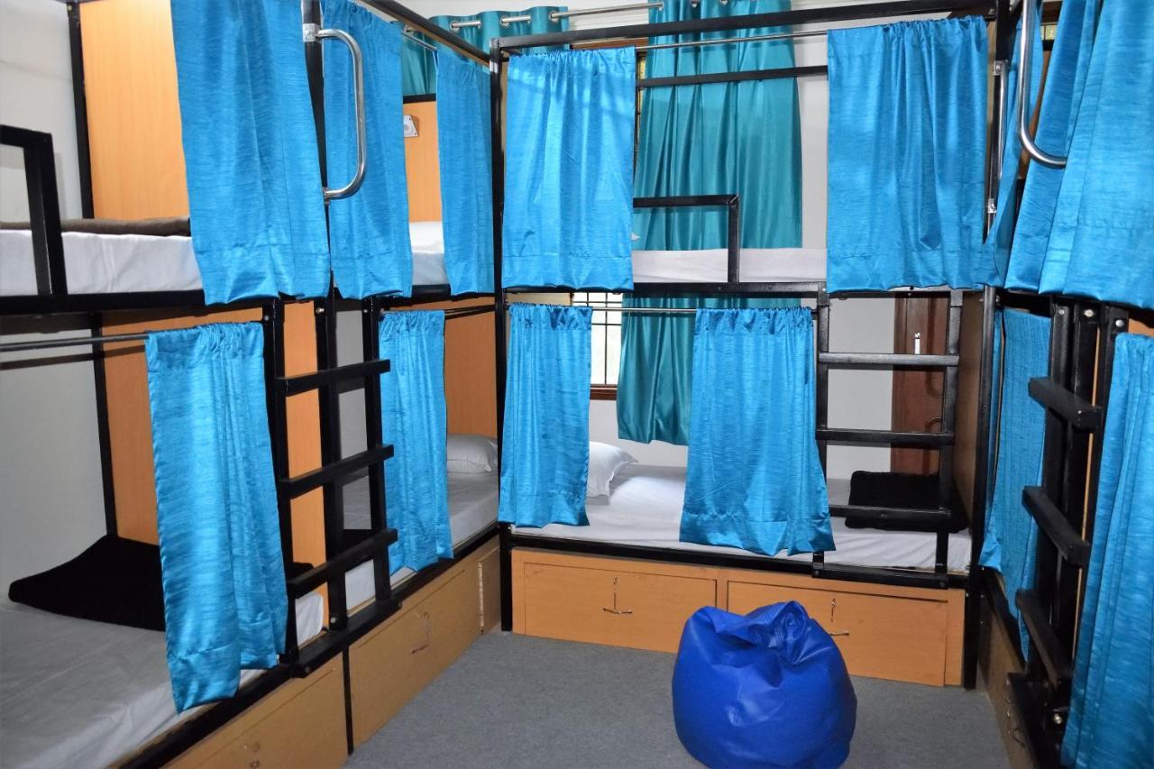 Bunkmates Hostel New Delhi Exterior photo