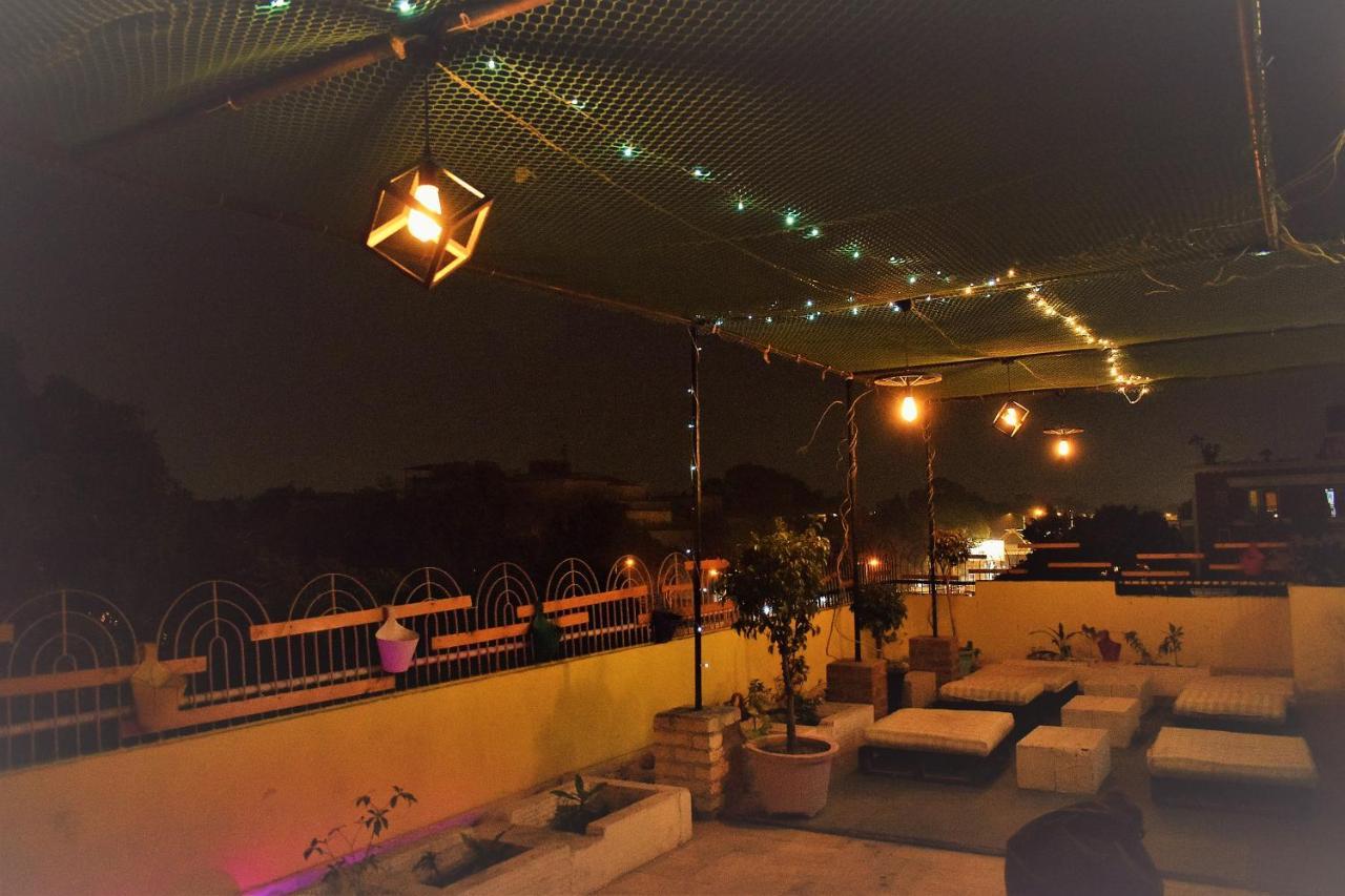 Bunkmates Hostel New Delhi Exterior photo