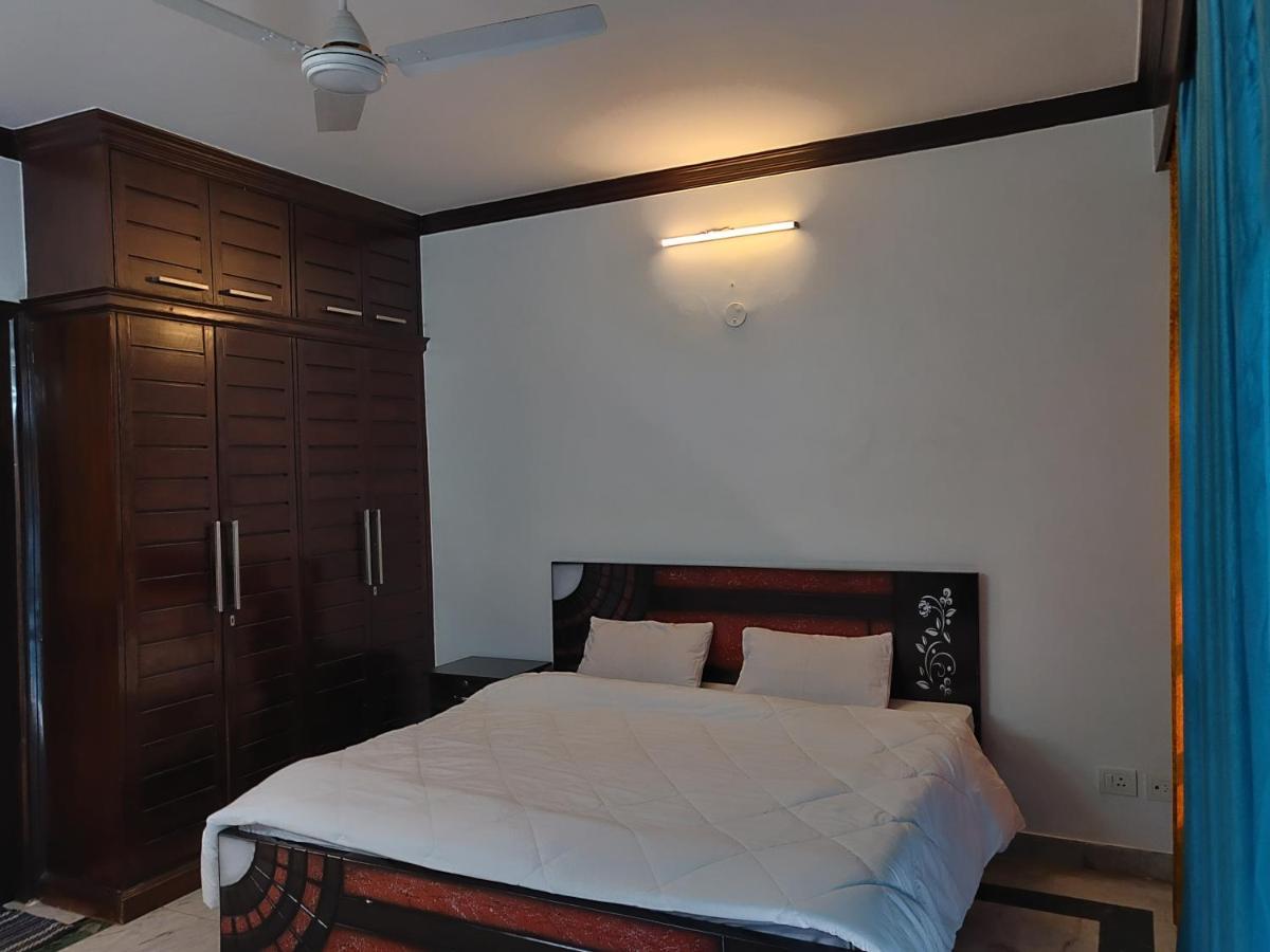 Bunkmates Hostel New Delhi Exterior photo